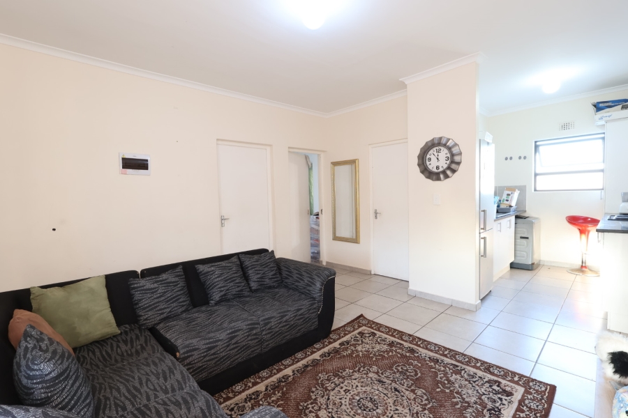 2 Bedroom Property for Sale in Parklands Western Cape